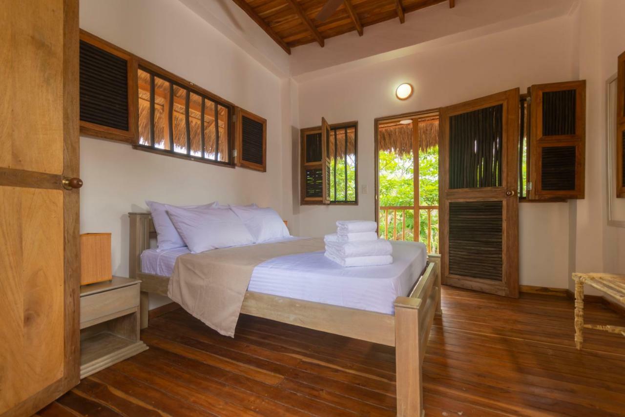 Samadhi Ecohotel By Rotamundos Puerto Escondido Екстер'єр фото